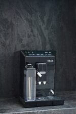 Кавомашина De'Longhi ECAM 44.664 B Eletta Cappuccino - Зображення 6