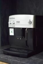 Кавомашина De'Longhi Magnifica ESAM 2600 eco