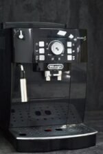 Кавомашина DeLonghi ECAM 22.112 B Magnifica S - Зображення 3