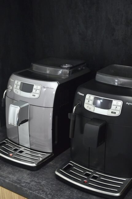 Кавомашина Saeco Intelia HD8751